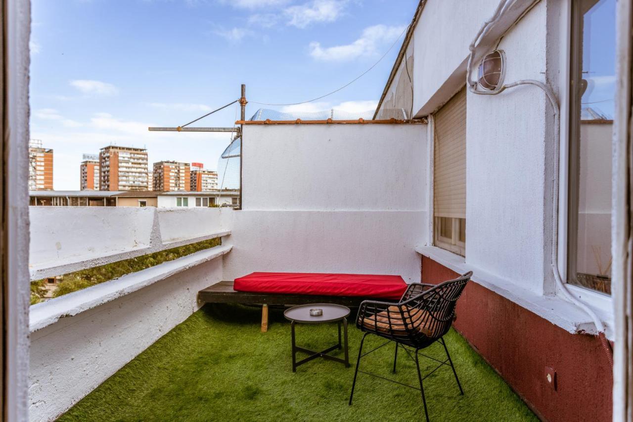 Apartment Spacious Loft With One Bedroom And A Big Terrace *