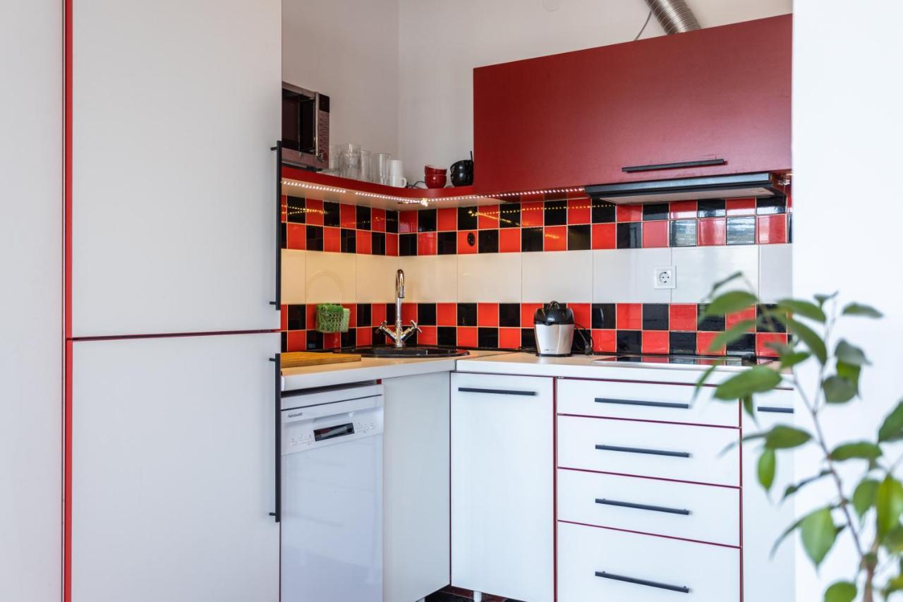 Apartment Spacious Loft With One Bedroom And A Big Terrace Belgrade